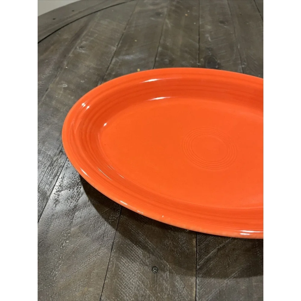 Homer Laughlin Fiesta Poppy 13.5